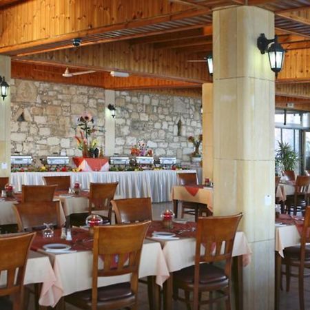 Corallia Beach Hotel Apartments Коръл бей Екстериор снимка