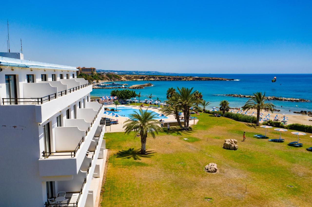 Corallia Beach Hotel Apartments Коръл бей Екстериор снимка