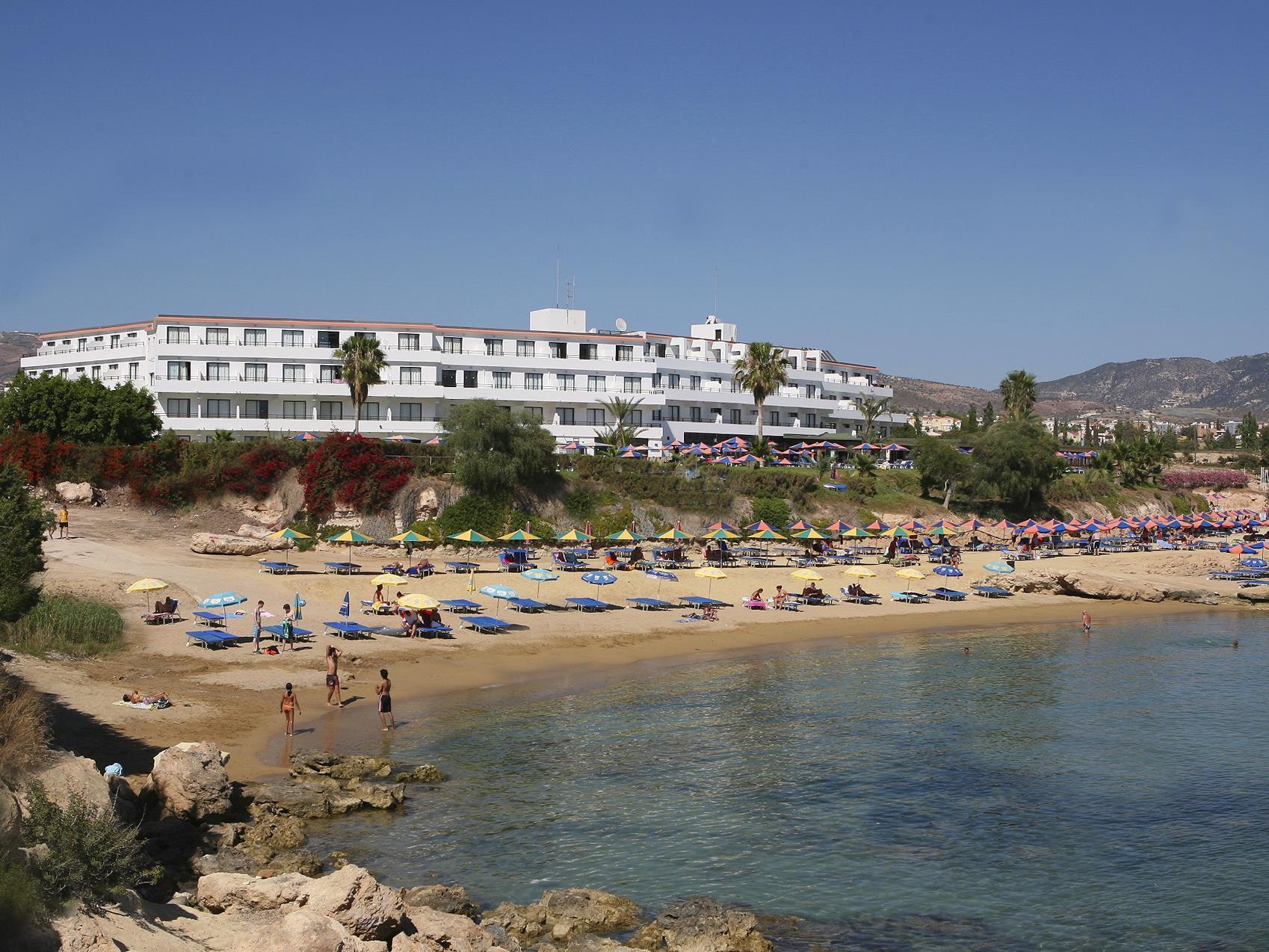 Corallia Beach Hotel Apartments Коръл бей Екстериор снимка